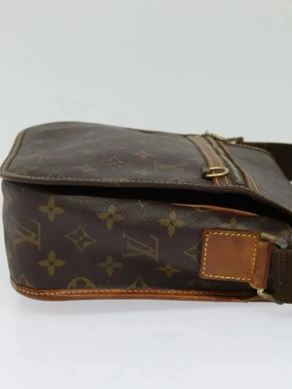 LOUIS VUITTON Monogram Messenger Bosphore PM Shoulder Bag M40106 LV Auth 129221